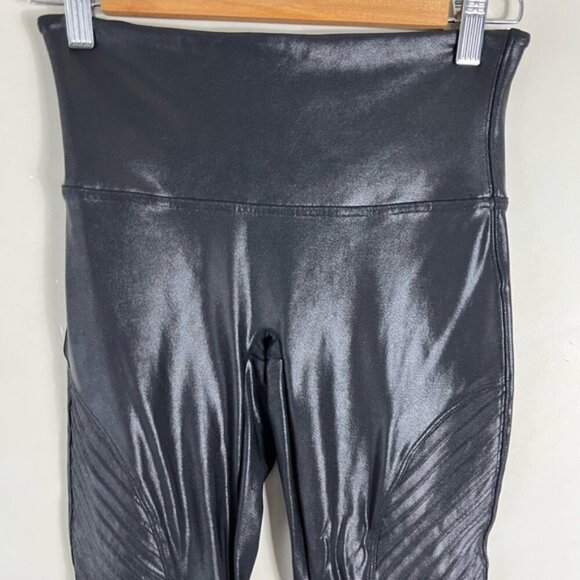 Spanx Faux Leather Moto Leggings Black Size Medium Shaping Waistband - Picture 6 of 14